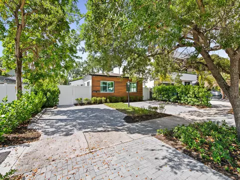 1508 NE 6th St #A & B, Fort Lauderdale, FL 33304