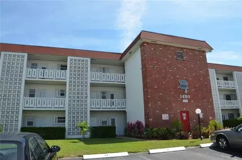 1490 NW 43rd Ave #208, Lauderhill, FL 33313