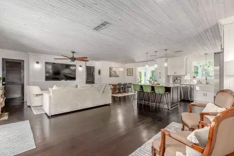 Other - 547 SW Riverview St, Stuart, FL 34994 photo 5 of 9