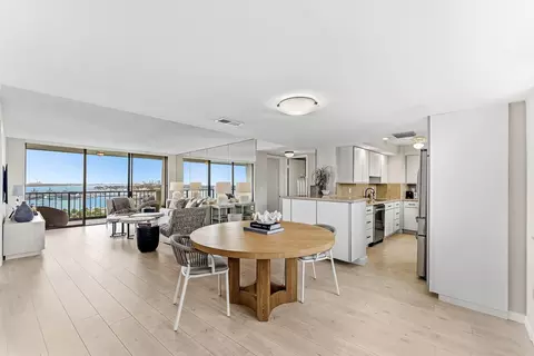 5200 N Flagler Dr #1406, West Palm Beach, FL 33407