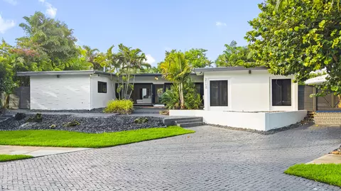 2112 Manatee Dr, Fort Lauderdale, FL 33316