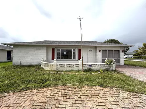 9210 NW 73rd St, Tamarac, FL 33321