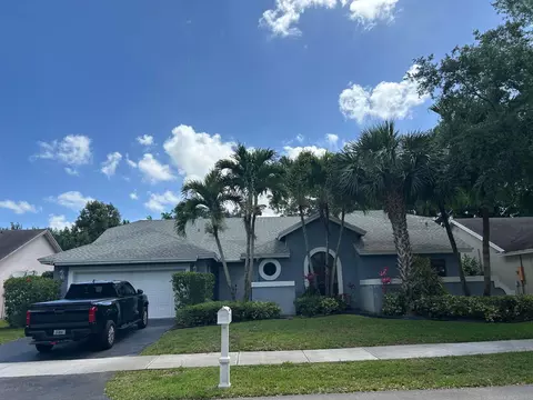 5124 NW 42nd Ter, Coconut Creek, FL 33073
