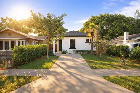 633 55th St, West Palm Beach, FL 33407