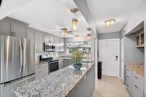 2016 S Federal Hwy #E309, Boynton Beach, FL 33435