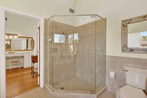 Bath - 6151 SE Winged Foot Dr, Stuart, FL 34997 photo 5 of 7