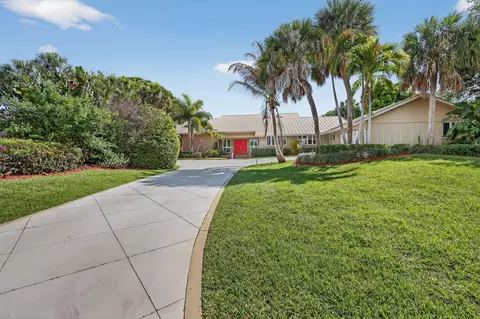 Exterior - 6151 SE Winged Foot Dr, Stuart, FL 34997 photo 1 of 12