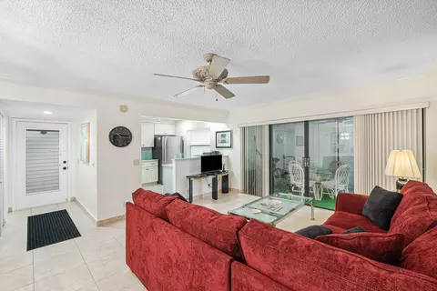 27 Capri #A, Delray Beach, FL 33484 photo 38