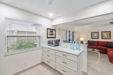 27 Capri #A, Delray Beach, FL 33484 photo 41