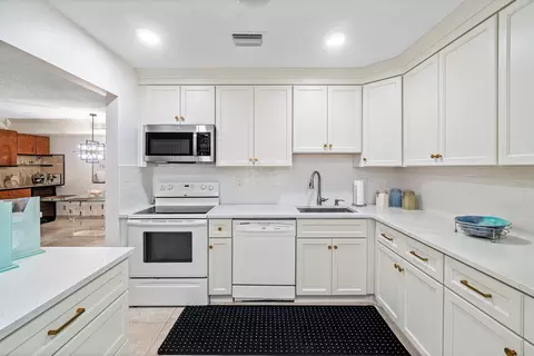 27 Capri #A, Delray Beach, FL 33484 photo 44