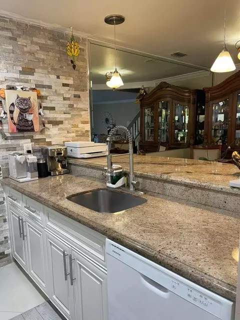 3341 Cocoplum Cir, Coconut Creek, FL 33063