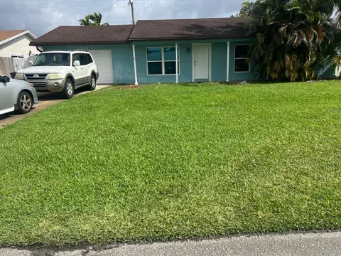 3861 Coelebs Ave, Boynton Beach, FL 33436