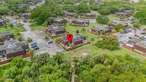 6158 SE Riverboat Dr, Stuart, FL 34997 photo 2