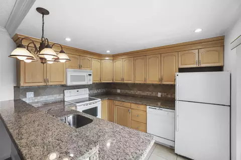 6158 SE Riverboat Dr, Stuart, FL 34997 photo 9