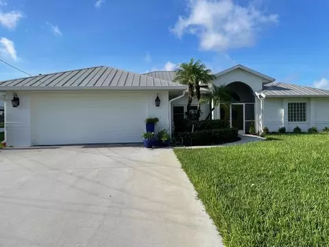 1618 SW Lexington Dr, Port Saint Lucie, FL 34953