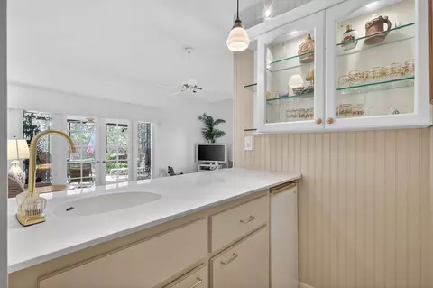 Kitchen - 5422 SE Meredith Ter, Stuart, FL 34997 photo 1 of 6
