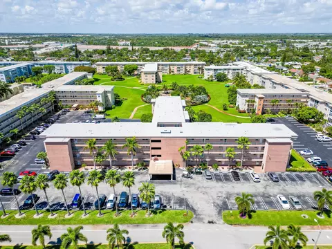 2615 NE 1st Ct #411, Boynton Beach, FL 33435