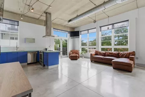 425 N Andrews Ave #202, Fort Lauderdale, FL 33301