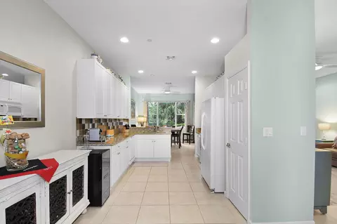 Entry Way - 253 SW Otter Run Pl, Stuart, FL 34997 photo 1 of 7