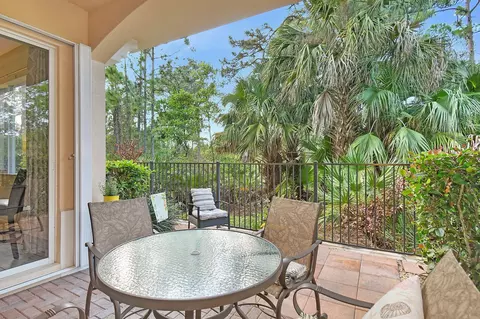 Exterior - 253 SW Otter Run Pl, Stuart, FL 34997 photo 4 of 5