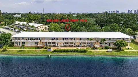 900 SW 10th Ter #S-19, Hallandale Beach, FL 33009