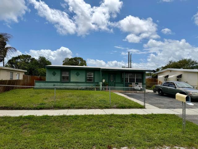 1004 NW 12th St, Fort Lauderdale, FL 33311