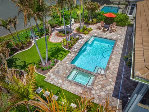 9086 SW Roccia Way, Port Saint Lucie, FL 34987