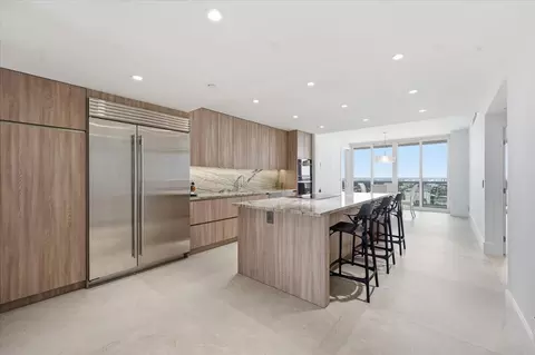 3100 N Ocean Blvd N #1902, Fort Lauderdale, FL 33308