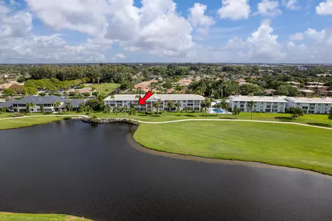 169 Atlantis Blvd #205, Atlantis, FL 33462