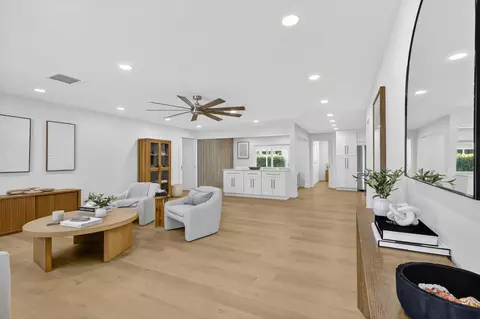 2206 SW 20th Way, Boynton Beach, FL 33426
