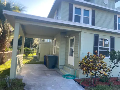 319 N 11th St, Fort Pierce, FL 34950