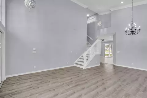 Living - 4732 SE Mizner Pl, Stuart, FL 34997 photo 2 of 4
