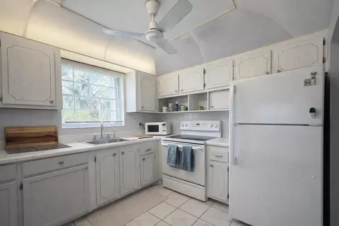 315 Tilford O #315, Deerfield Beach, FL 33442