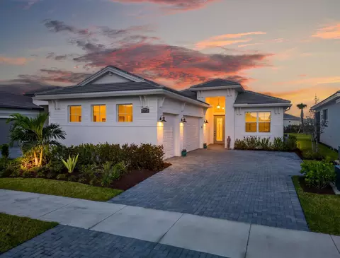 8629 SW Cantante Way, Port Saint Lucie, FL 34987