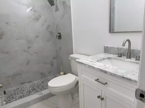 2161 NE 68 St NE UNIT 303, Fort Lauderdale, FL 33308