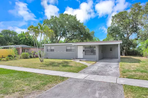 3680 Jackson Blvd, Fort Lauderdale, FL 33312