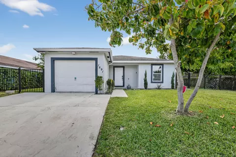 1691 W 26th Ct, Riviera Beach, FL 33404