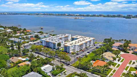 1516 S Lakeside Dr #106, FL 33460