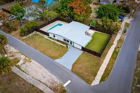 View/Area - 801 SE 15th St, Stuart, FL 34994 photo 1 of 1