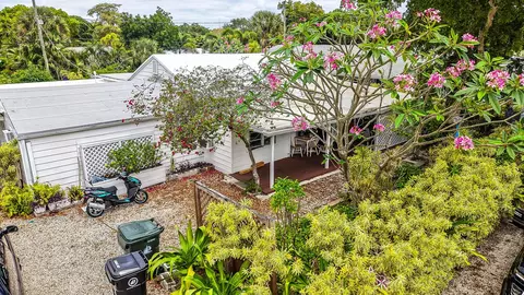 1005 NE 17th St, Fort Lauderdale, FL 33305
