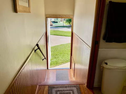 Entry Way - 5374 SE 64th Ave, Okeechobee, FL 34974 photo 1 of 1