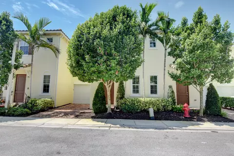 480 Francesca Ridge Rd, Boynton Beach, FL 33435
