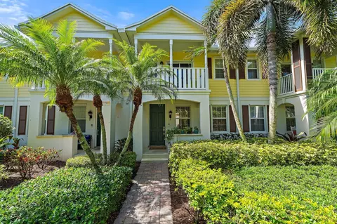 194 Caravelle Dr, Jupiter, FL 33458