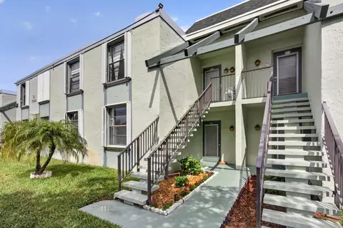 7321 NW 18th St #107, Margate, FL 33063
