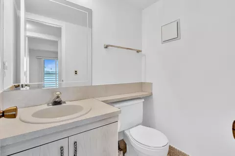 2066 Exeter D, Boca Raton, FL 33434 photo 22