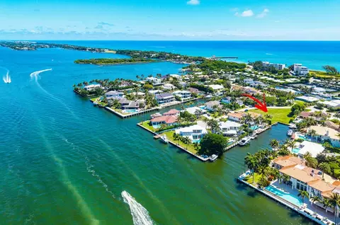 103 Bonito Dr, Ocean Ridge, FL 33435