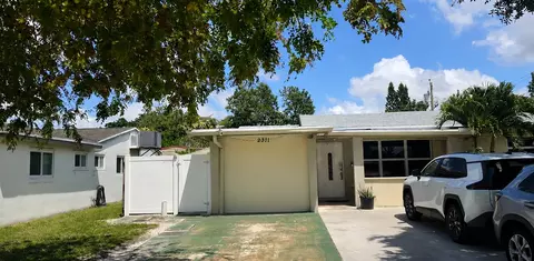 2311 N 58th Ave, Hollywood, FL 33021