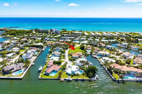 102 Bonito Dr, Ocean Ridge, FL 33435