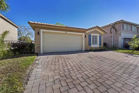 1899 Newport Isles Blvd, Port Saint Lucie, FL 34953