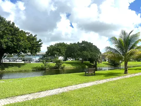 1092 Newport S #1092, Deerfield Beach, FL 33442
